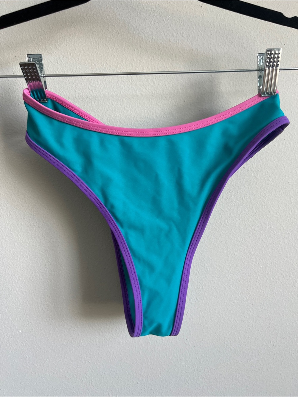 93 play street Bikini Bottom